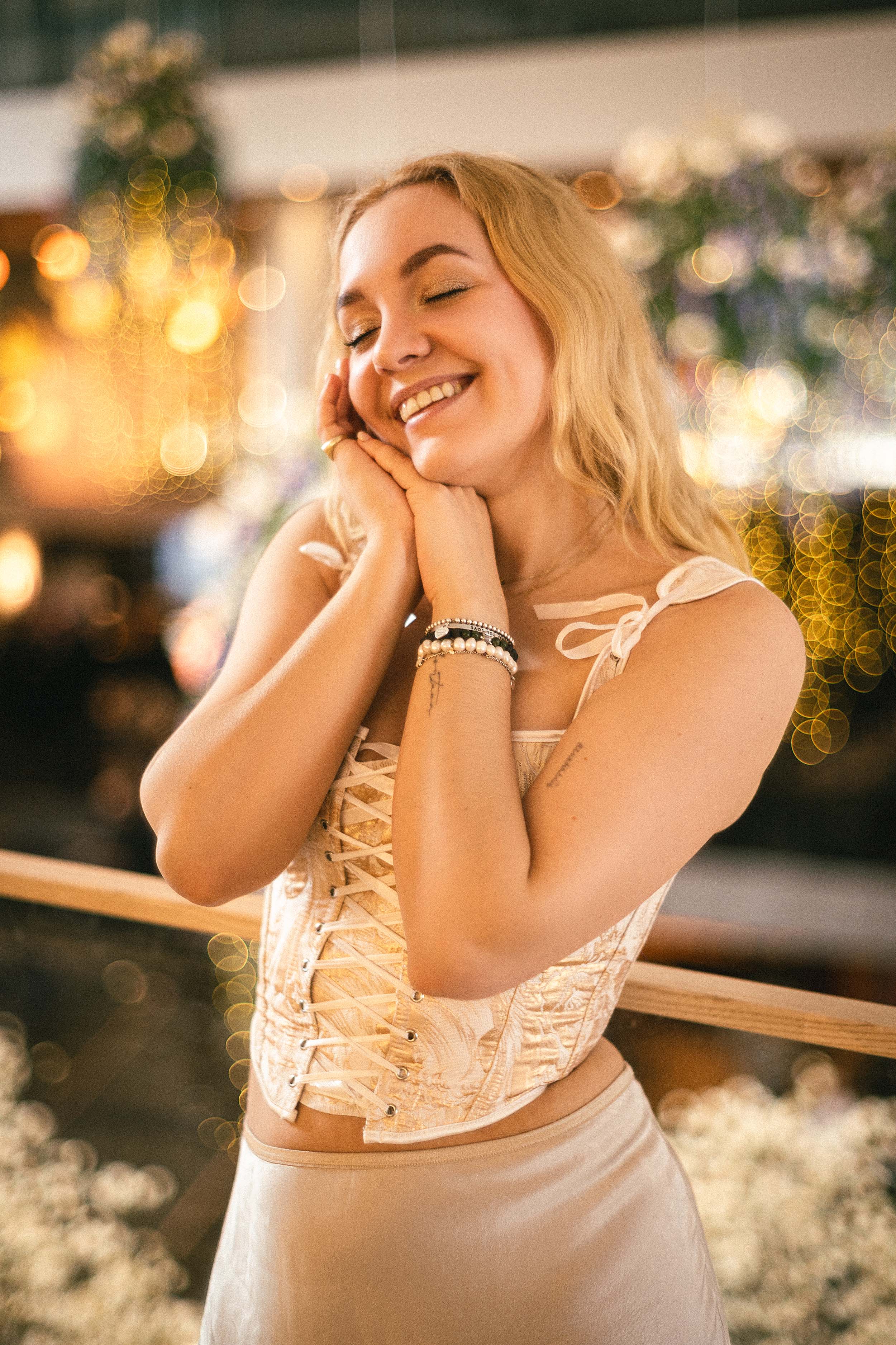 My Favorite Portrait Photography Gear: Vintage Lens Minolta Rokkor 58mm f/1.4 — photograph 3 of 10
